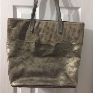 Stella and Dot Handbag.